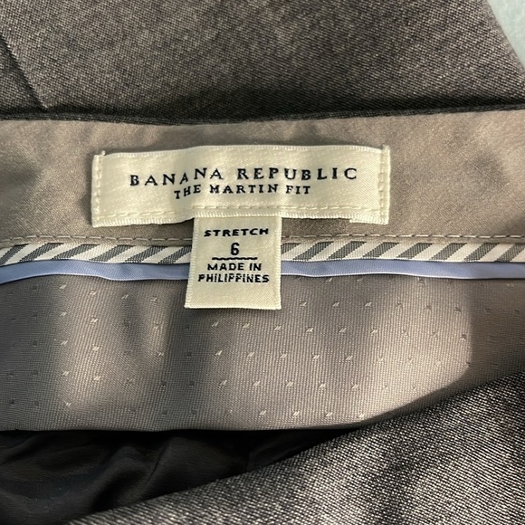 Banana Republic - The Martin Fit - dark gray pant - 6 - Picture 2 of 3
